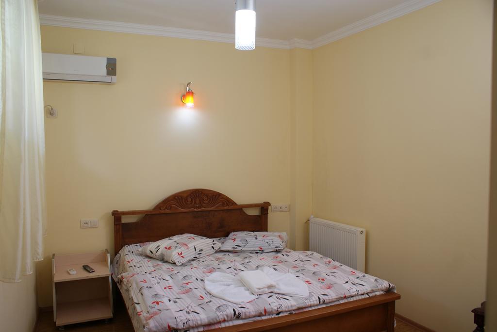 Marani Hotel Batumi Habitación foto